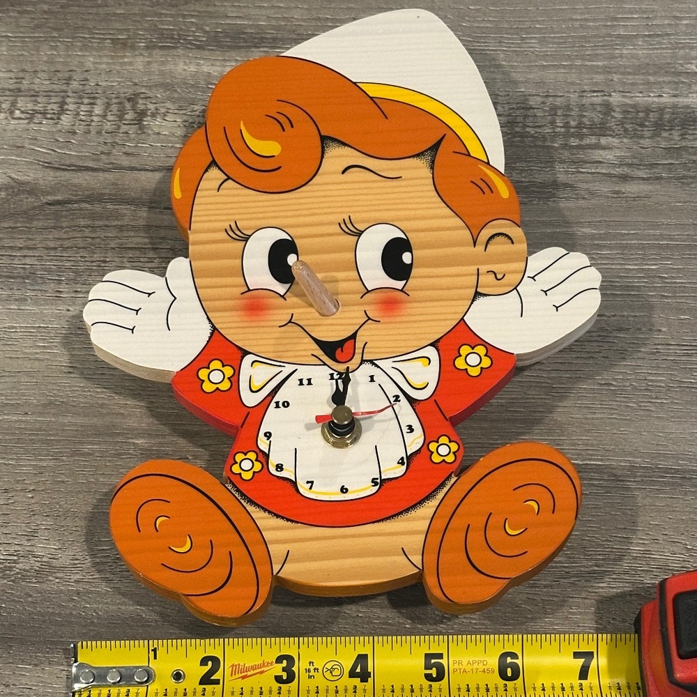 Pinocchio Wooden Clock - Picture 4 of 5